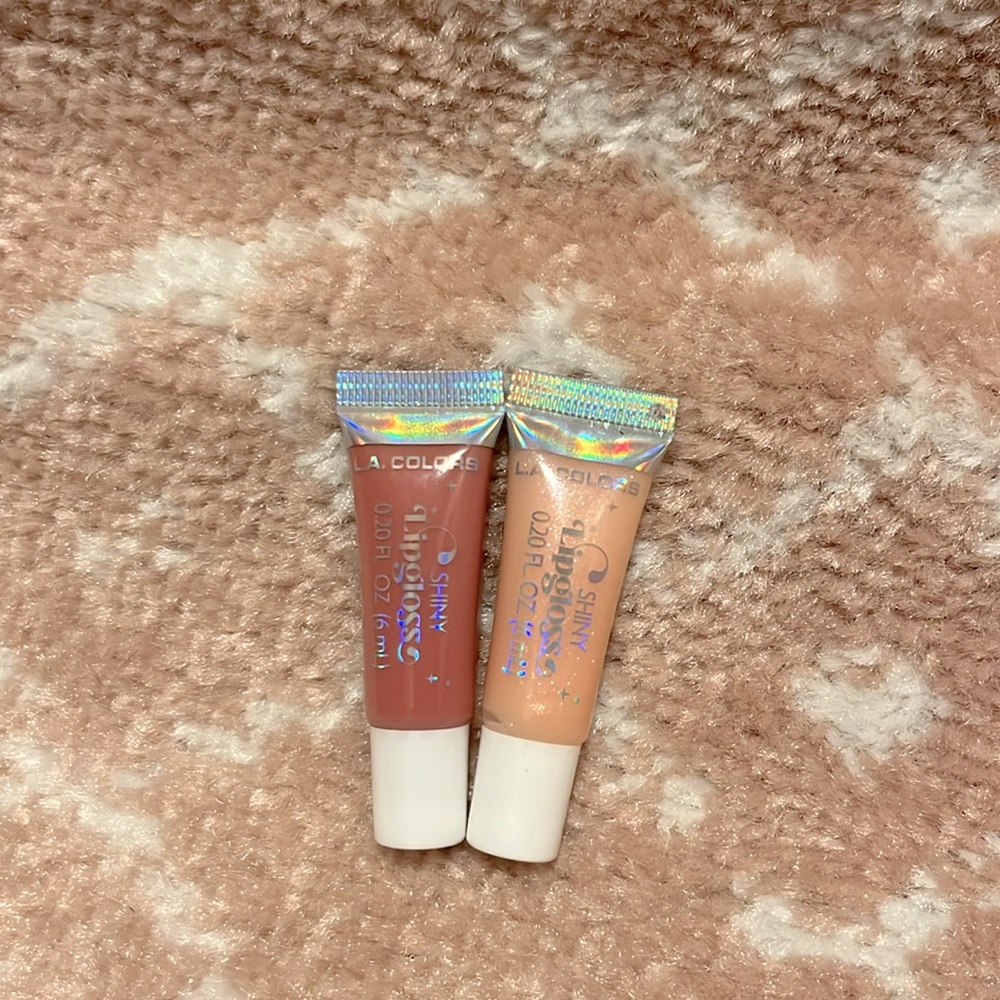 lip gloss